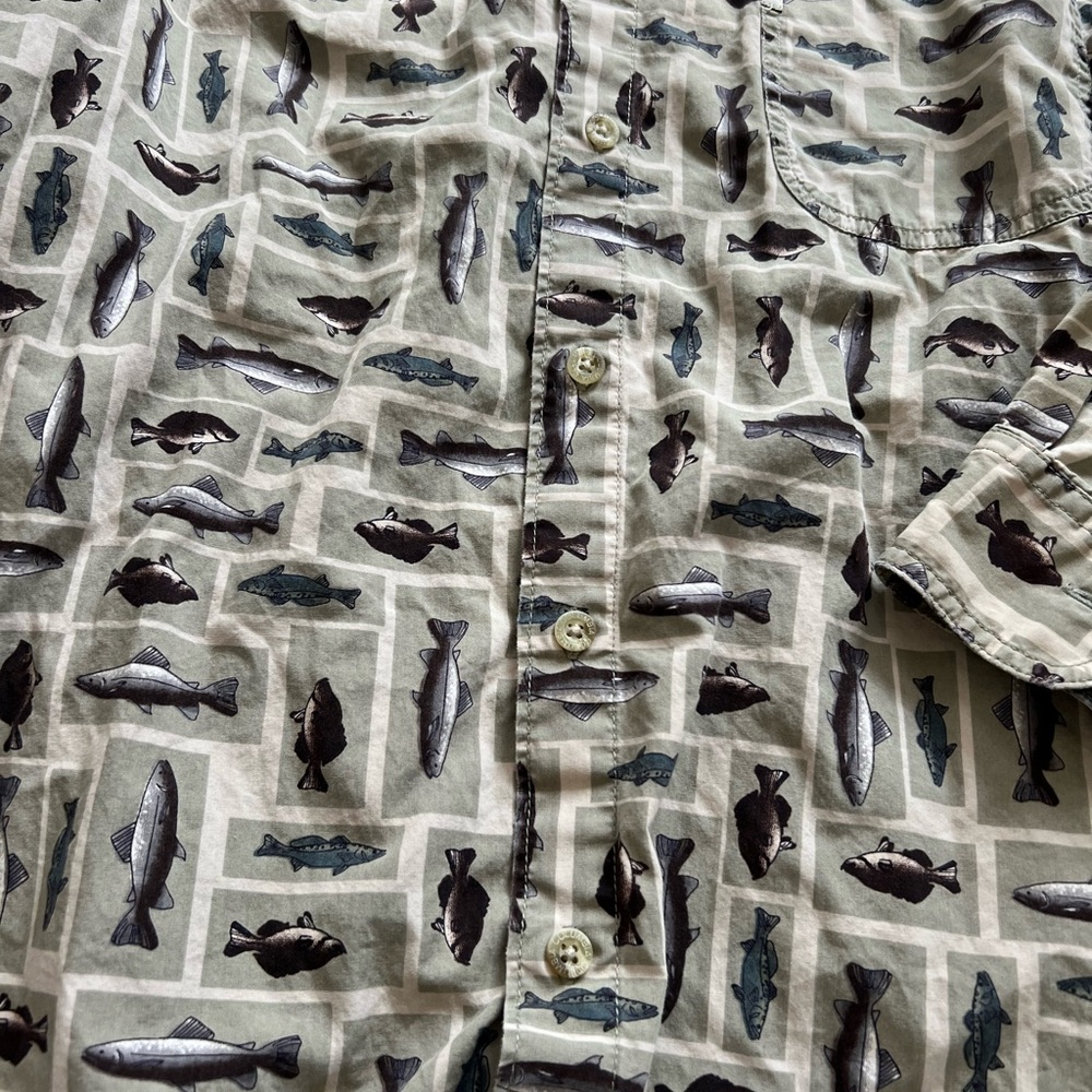 Columbia Fish Pattern Shirt - Picture 2 of 4